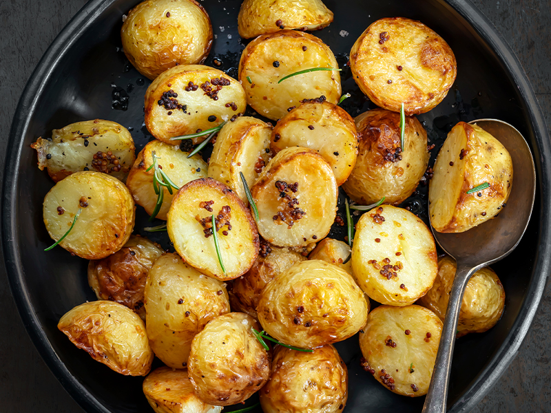 Plochman's Mustard Recipes | Garlic Tarragon Roasted Potatoes